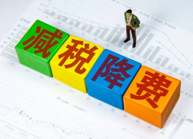 乐鱼app：乐千业：安康代劳记账一年能赚众少钱？年赚45万起5大战略吸引客流(图1)